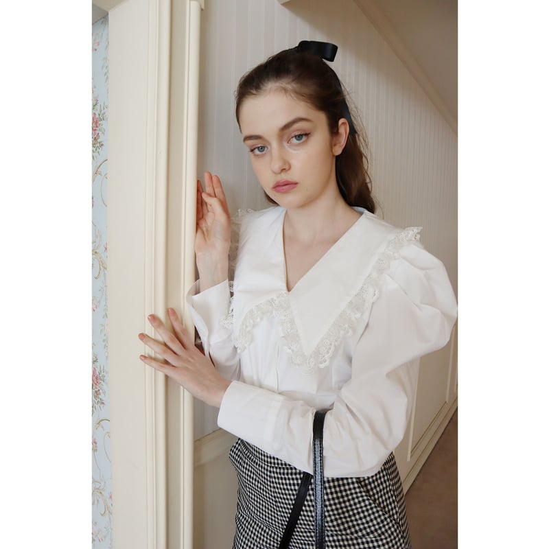 épine double ribbon frill blouse White lace frill collar volume blouse white | épine