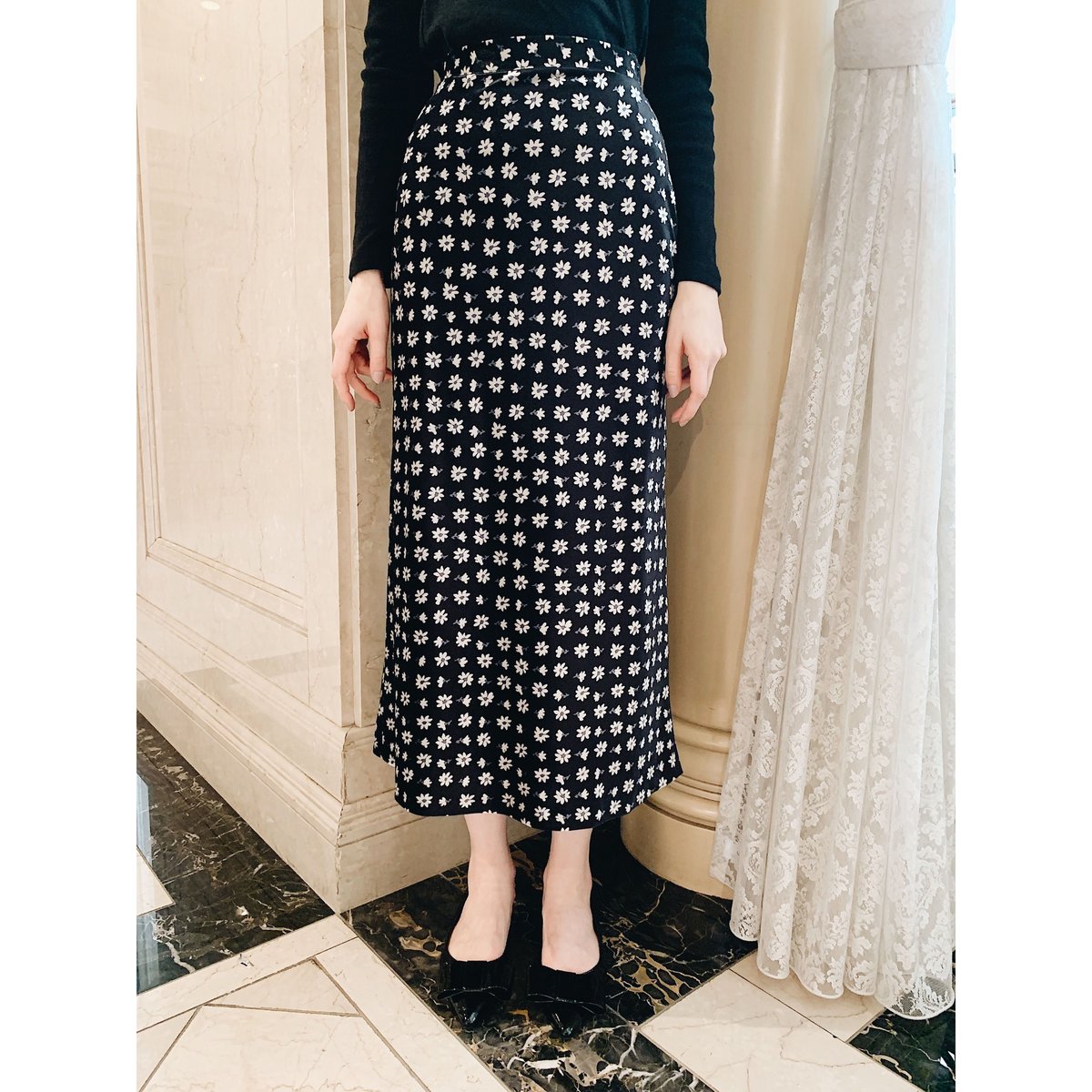 velours flower mermaid skirt black | épine
