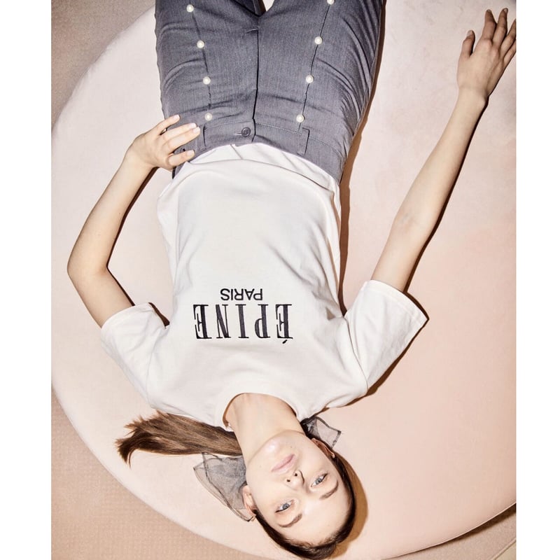 ÉPINE PARIS embroidery tee baby pink×black | épine ÉPINE PARIS embroidery tee baby pink×black | épine