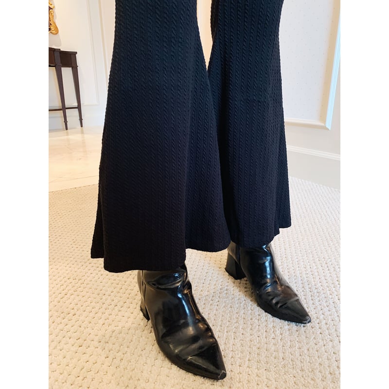 エピヌ　rib knit bell pants black