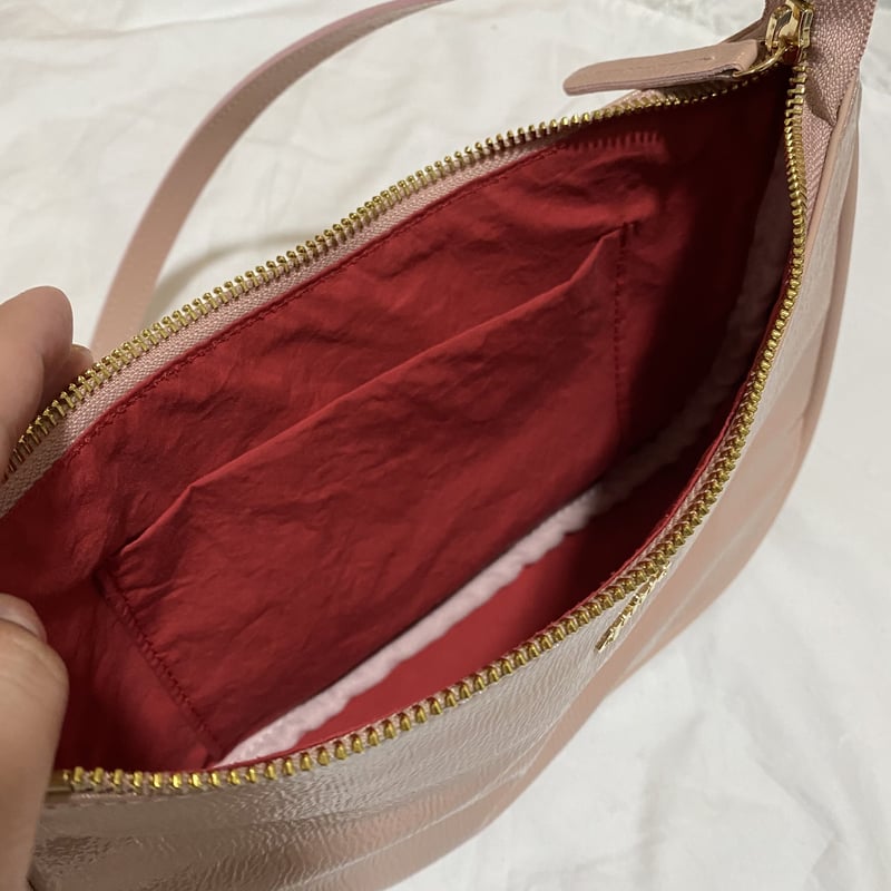 épine gold logo half moon bag pink | épine 