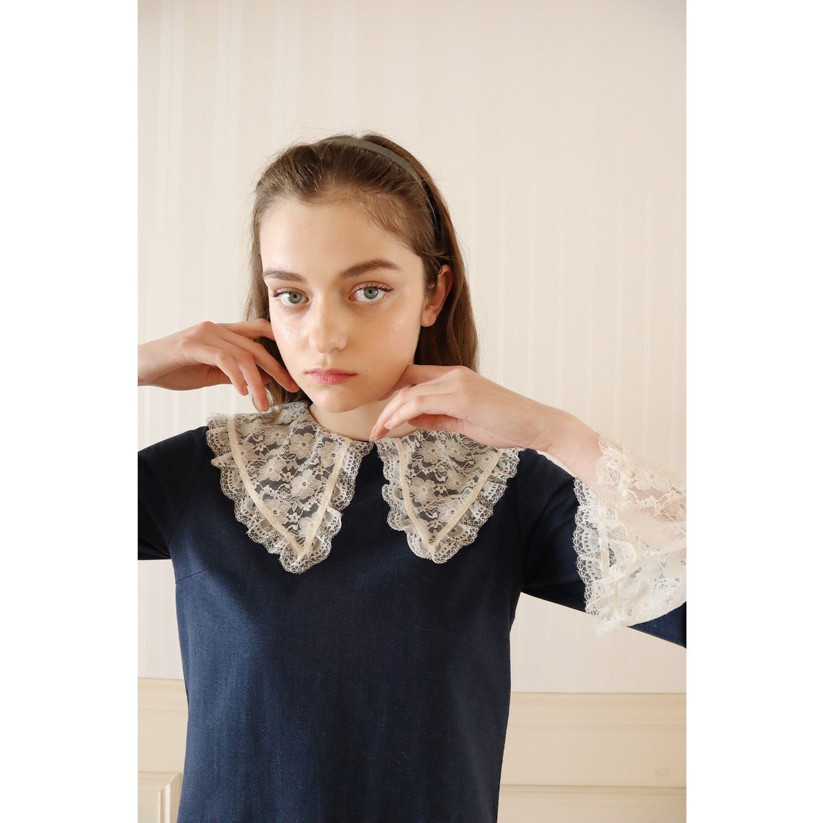 lace collar denim onepiece | épine lace collar denim onepiece | épine