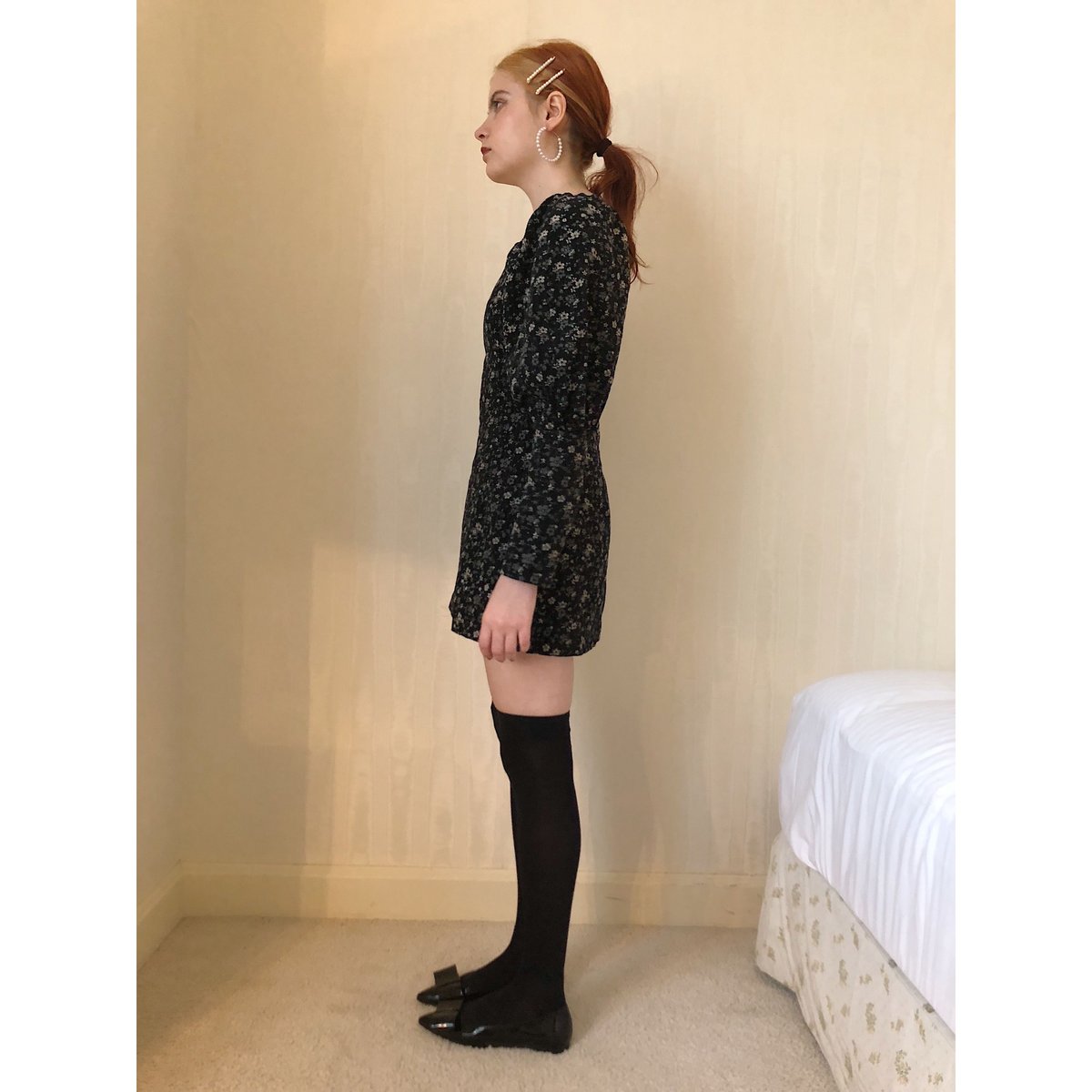 square neck arm volume flower onepiece | épine square neck arm volume flower onepiece | épine