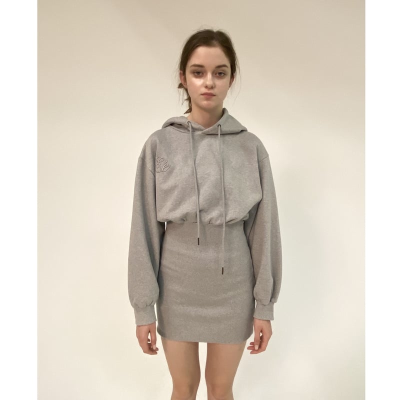 Eé embroidery hoodie onepiece gray | épine Eé embroidery hoodie onepiece gray | épine
