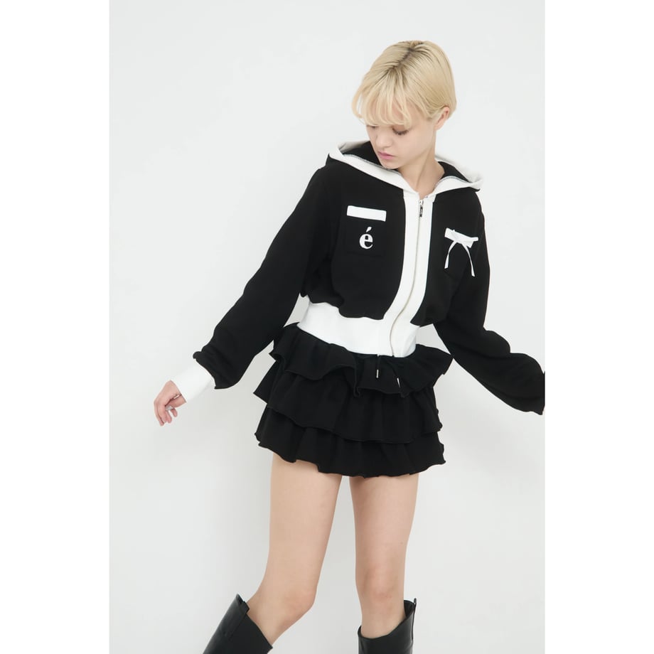 60fa829950a48a33d1a4164b