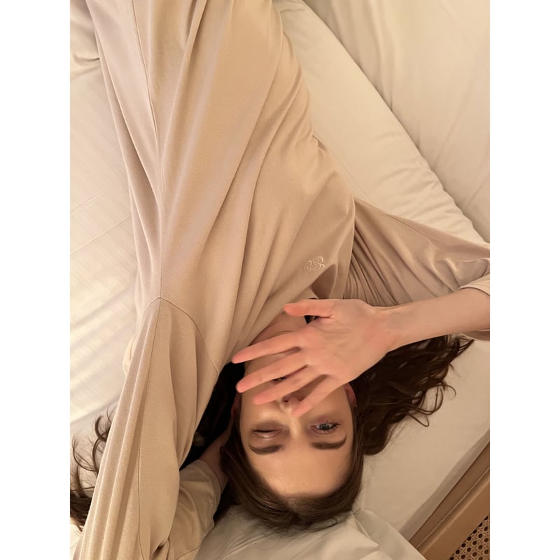 Eé ♡ big long tee beige | épine