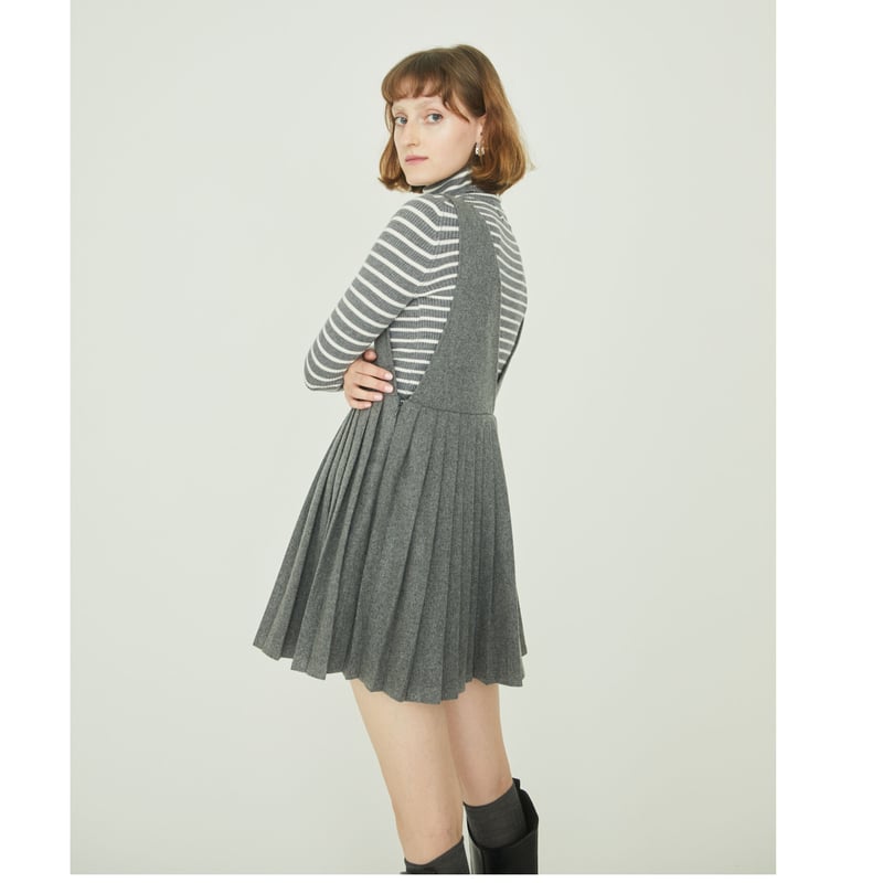 epine label pleats onepiece wool gray