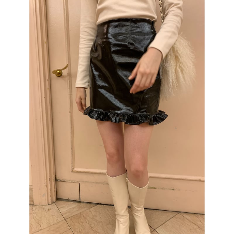 pvc frill mini skirt black | épine