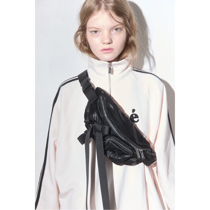 é ribbon satin 2way body bag | épine é ribbon satin 2way body bag | épine