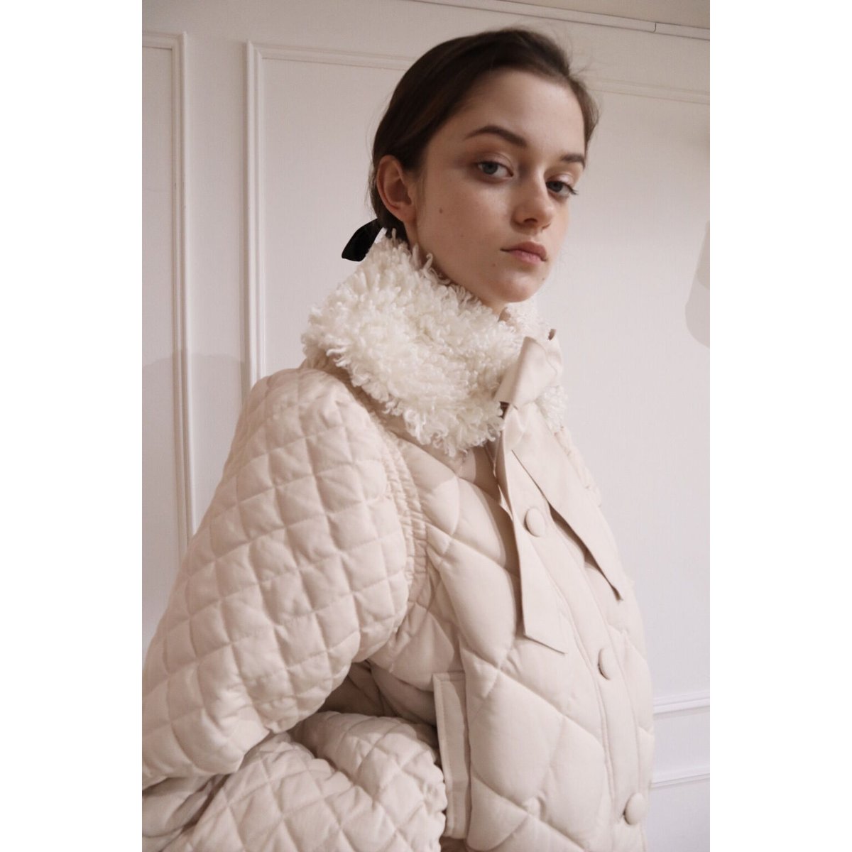 fur ribbon quilting short down coat ivory | épine 