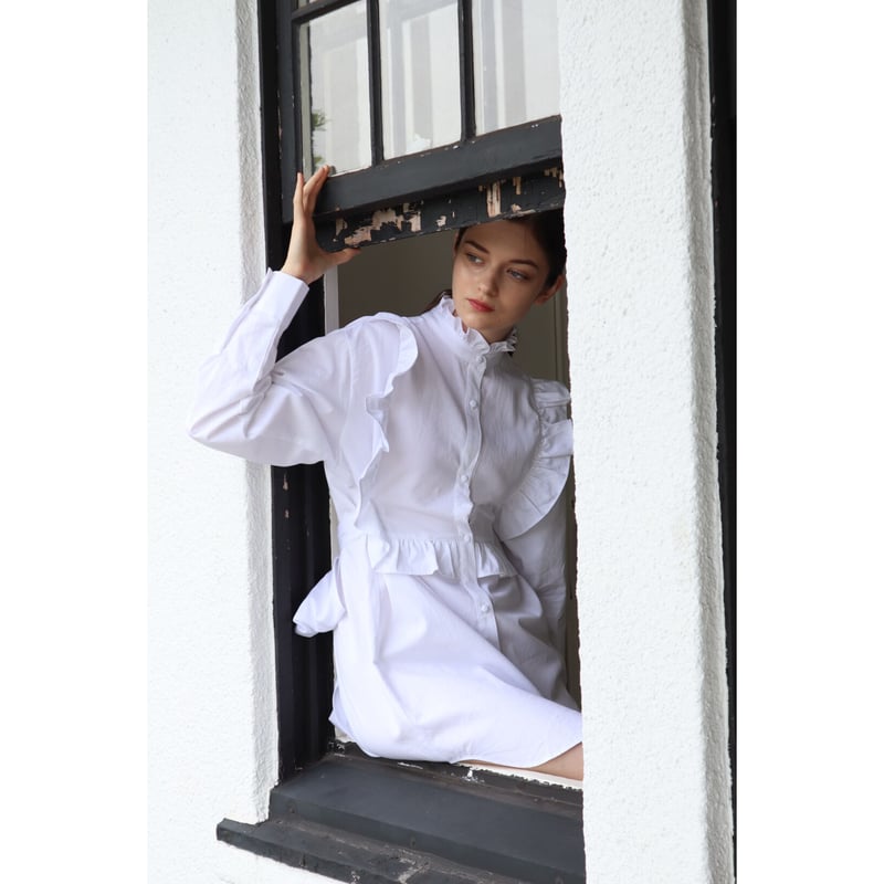 square frill back ribbon shirt onepiece white | square frill back ribbon shirt onepiece white |