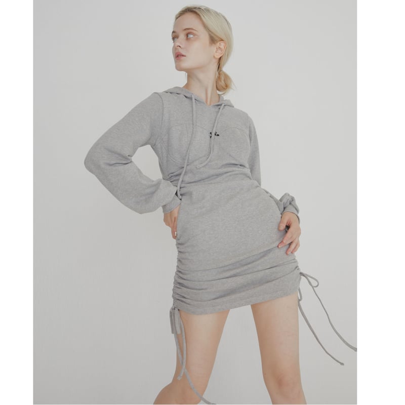 rhinestone ribbon gather hoodie onepiece(2color rhinestone ribbon gather hoodie onepiece(2color