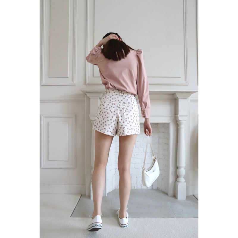 é embroidey flower short pants ivory | épine é embroidey flower short pants ivory | épine