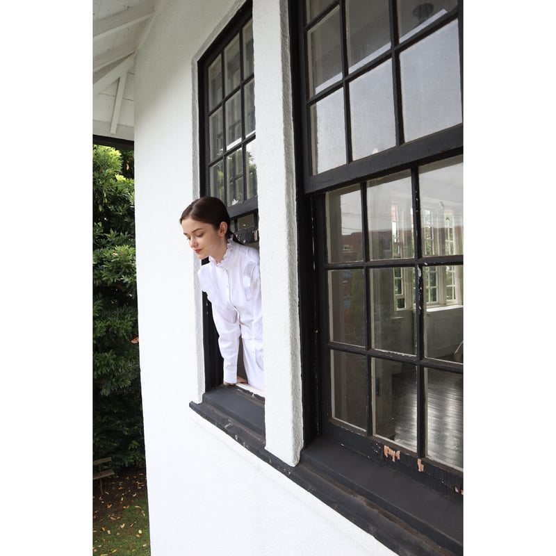 square frill back ribbon shirt onepiece white | square frill back ribbon shirt onepiece white |
