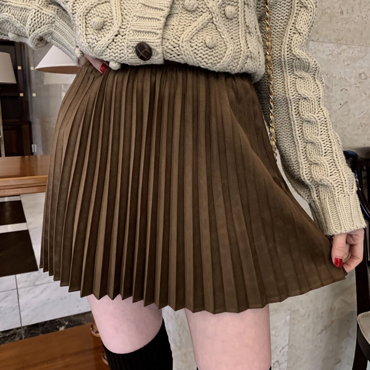 suède pleats mini skirt brown | épine