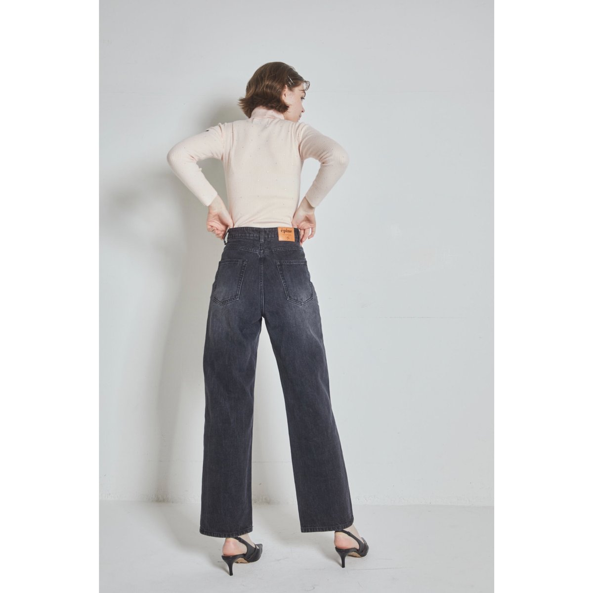 epine エピヌ　ラインストーン　デニム　S エピヌ epine é rhinestone jeans ラインストーン デニム - メルカリ