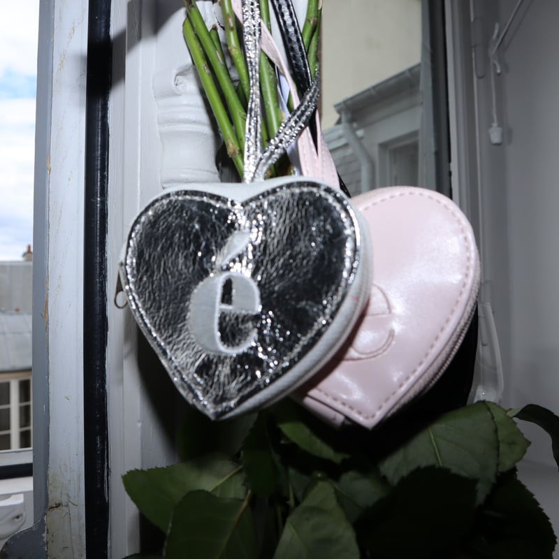 é Heart pouch strap (3color) | épine é Heart pouch strap (3color) | épine