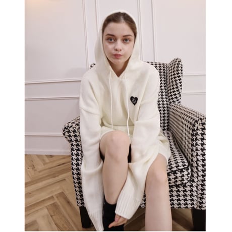 ♡ Eé knit hoodie off white