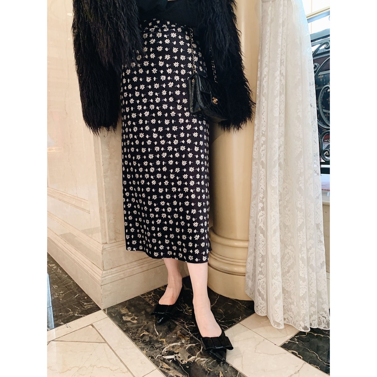 velours flower mermaid skirt black | épine