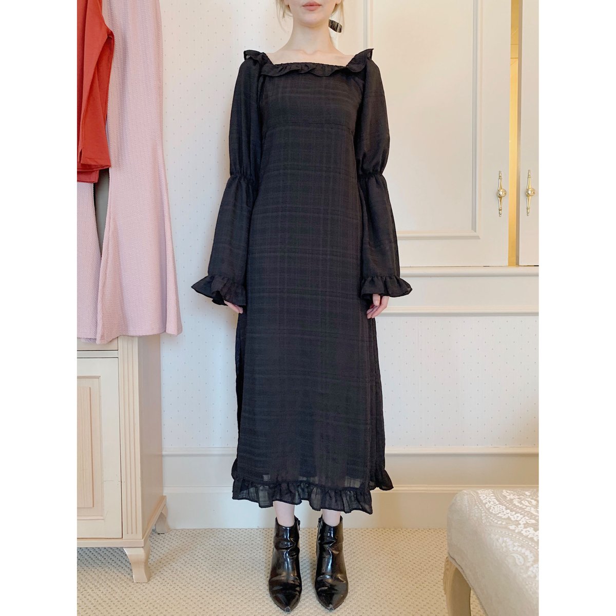 bell sleeve check sheer slit onepiece