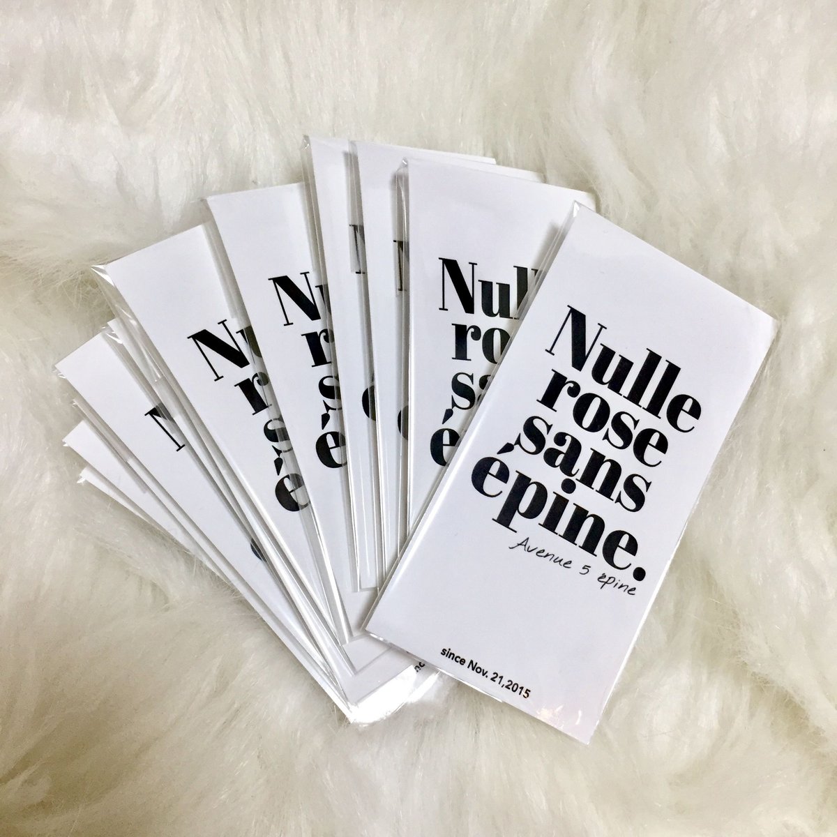 Nulle rose sans épine sticker