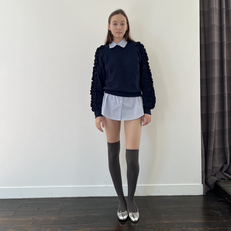 エピヌ epine フリルスウェット é fluffy sweat navy