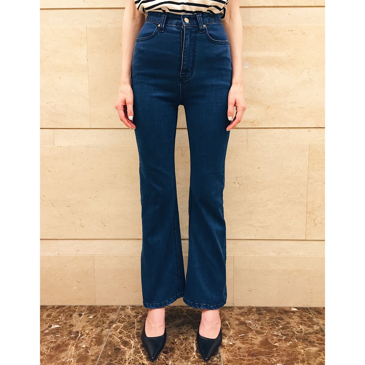 épine high-waist fit bell jeans blue | épine épine high-waist fit bell jeans blue | épine