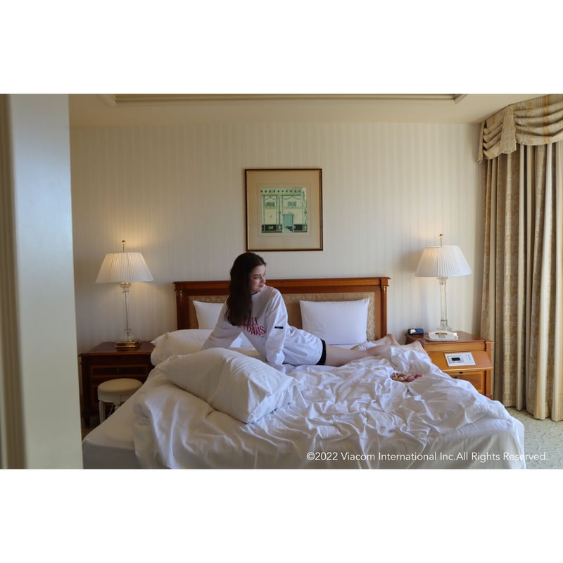 Emily in Paris×épine》photograph long tee | épine Emily in Paris×épine》photograph long tee | épine