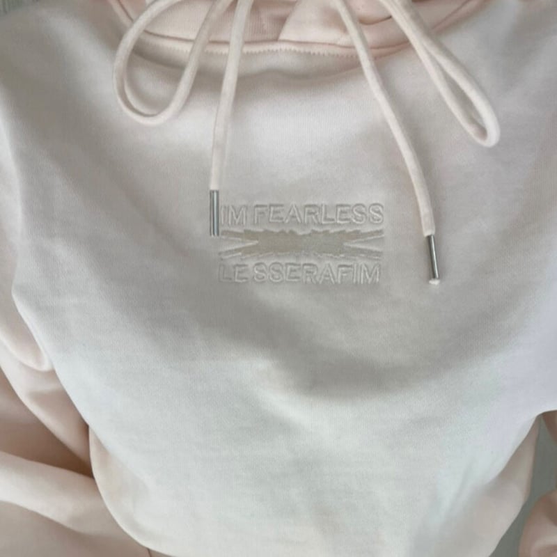 LE SSERAFIM×épine hoodie onepiece | épine