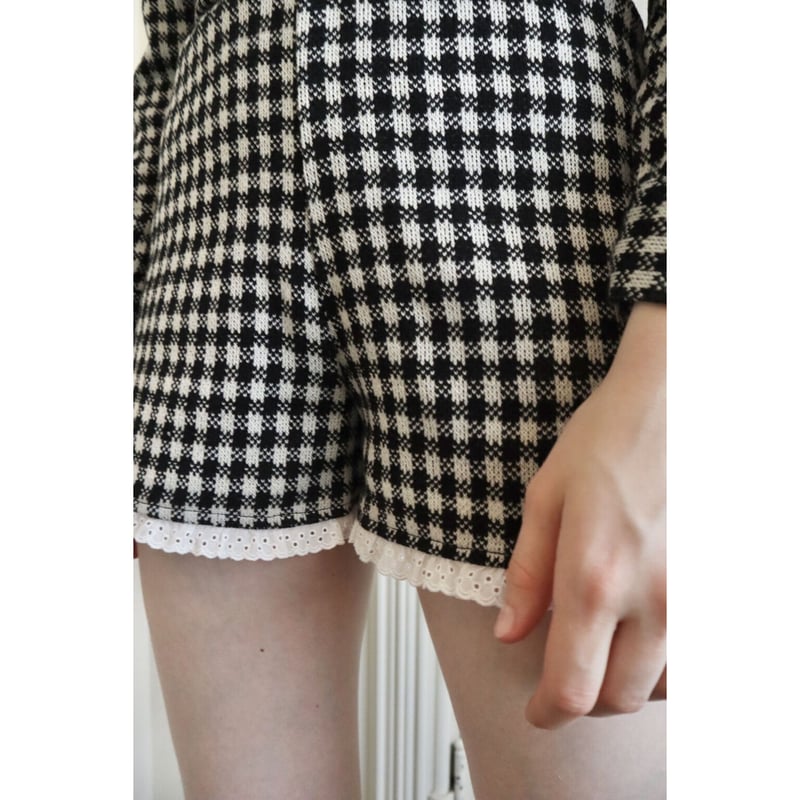 lace frill check knit short pants | épine