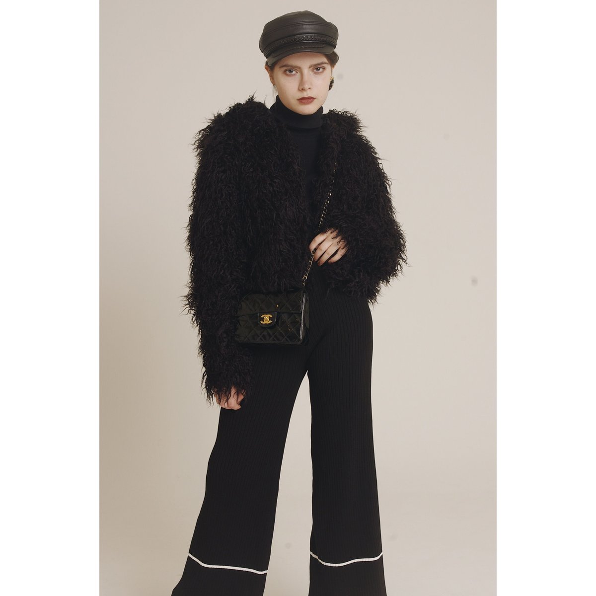 hood 2way volume fur coat black | épine