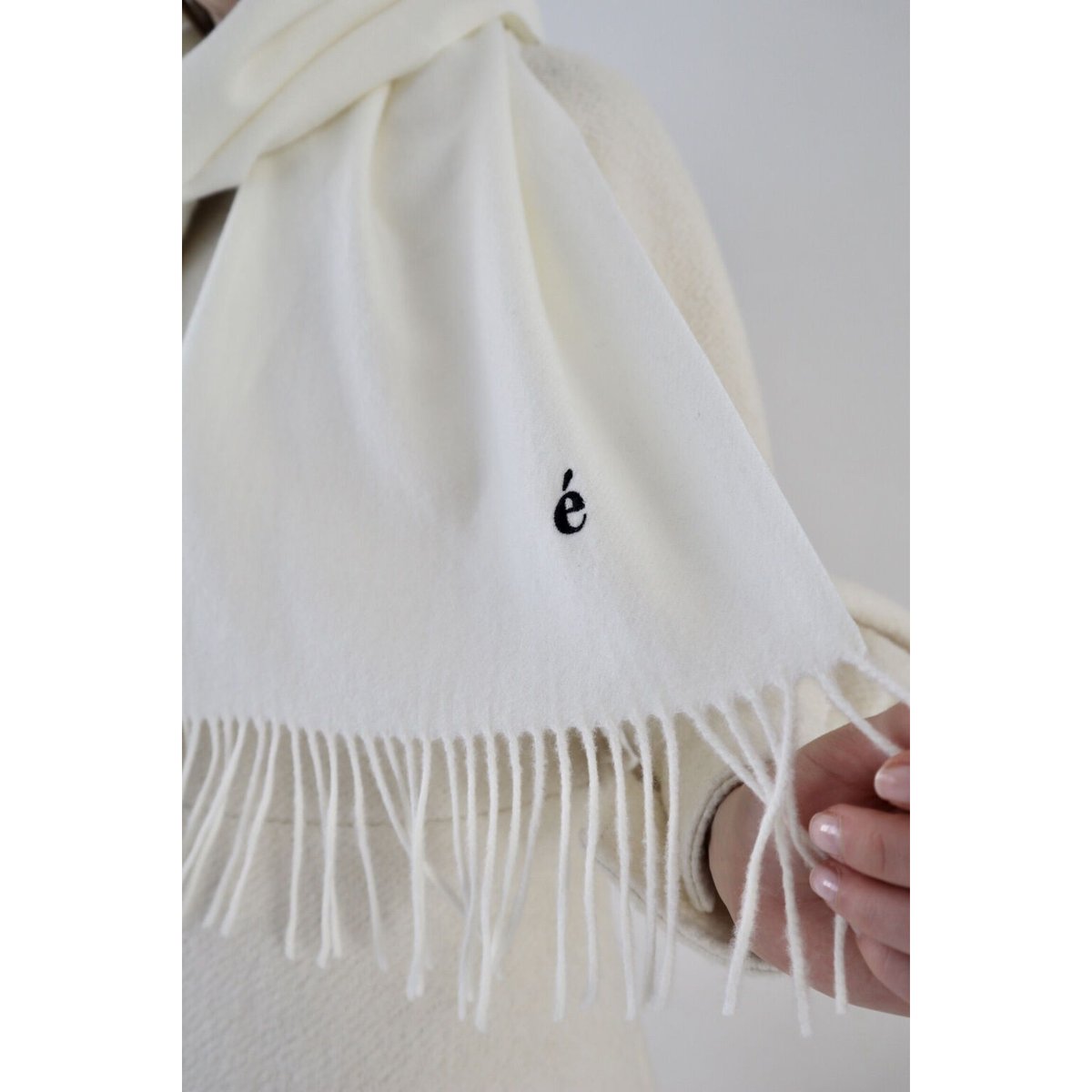 eaphi LOGO MOHAIR MUFFLER マフラー ivory eaphi LOGO MOHAIR MUFFLER マフラー ivory