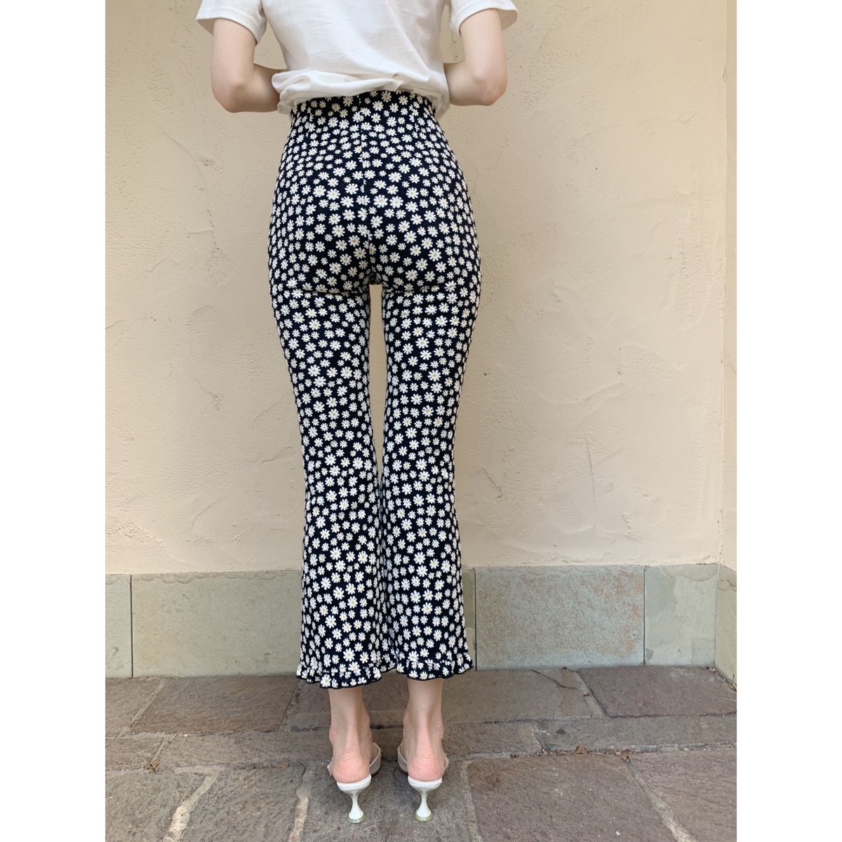 frill flower pants black