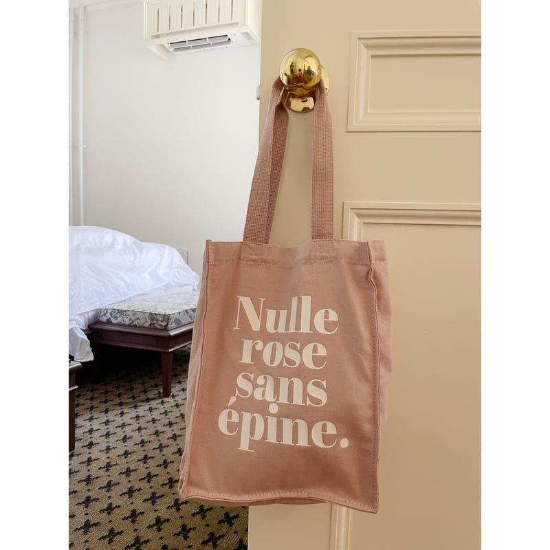 Nulle rose sans pine embroidery tote bag pink