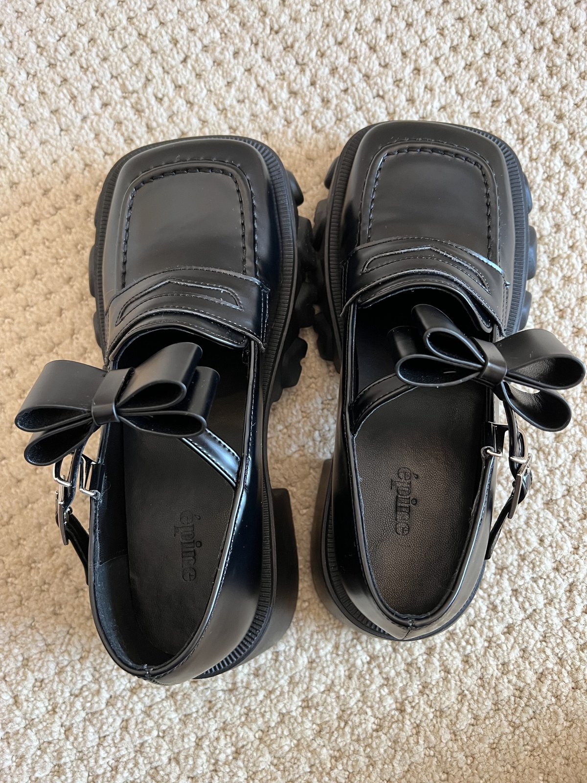ribbon Goa Loafer | épine