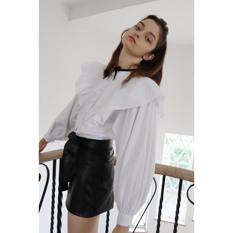 Fit Blouse ☆ Gypsohila ☆ホワイト