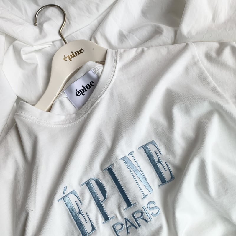 ÉPINE PARIS embroidery tee white×ice blue | épine