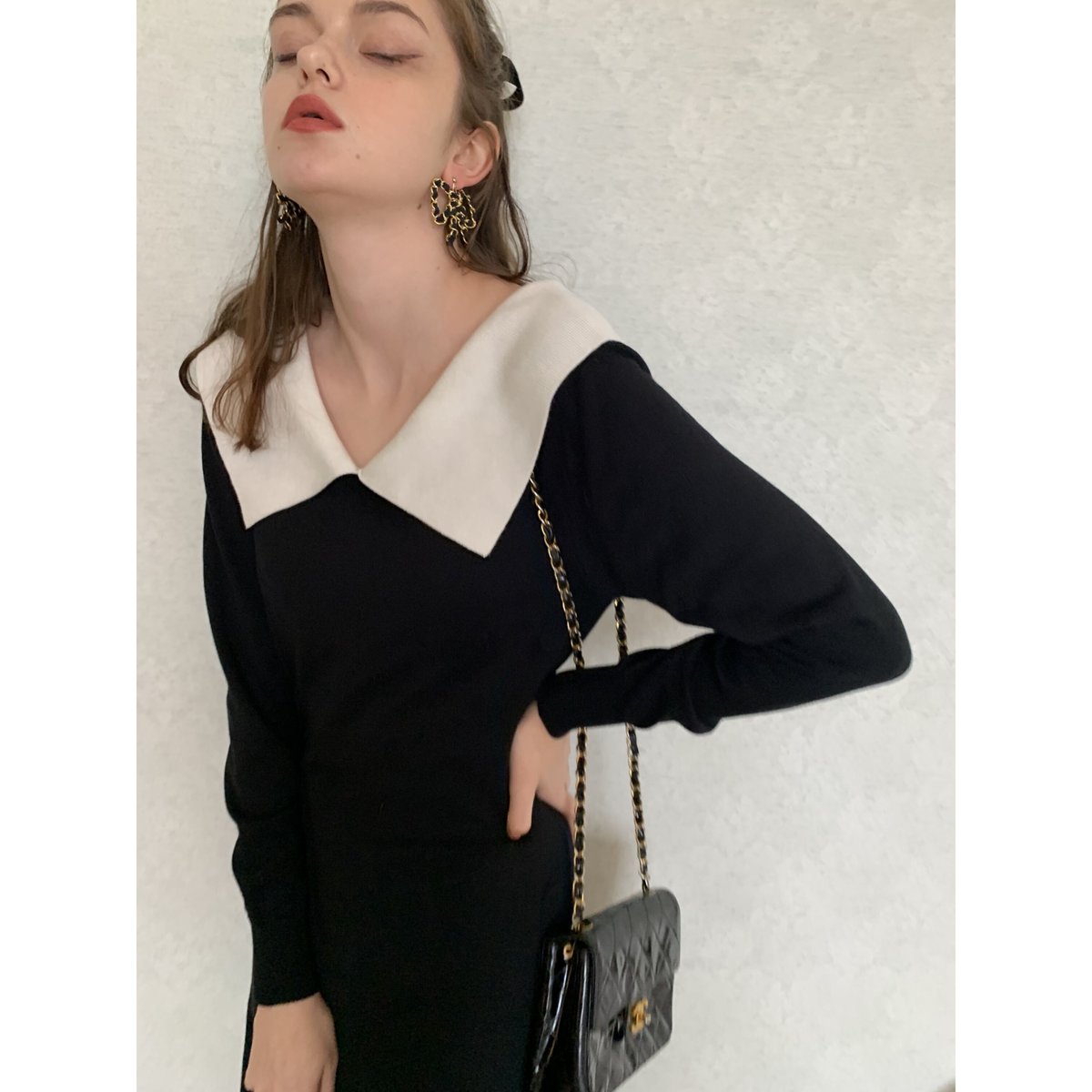 collar design Vneck knit onepiece black | épine collar design Vneck knit onepiece black | épine