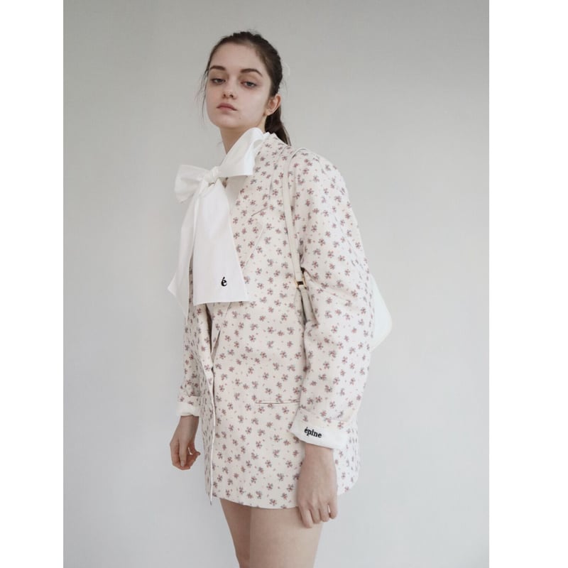 épine arm logo jacket flower | épine épine arm logo jacket flower | épine