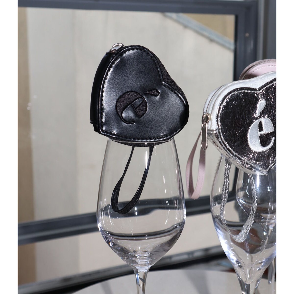 é Heart pouch strap (3color) | épine é Heart pouch strap (3color) | épine