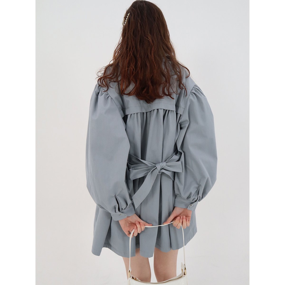 arm volume mini trench coat ice blue | épine arm volume mini trench coat ice blue | épine