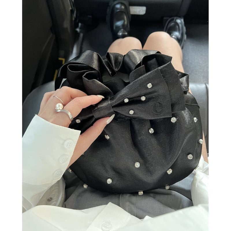 é ribbon 2way bijou satin gather bag(3color) | é ribbon 2way bijou satin gather bag(3color) |
