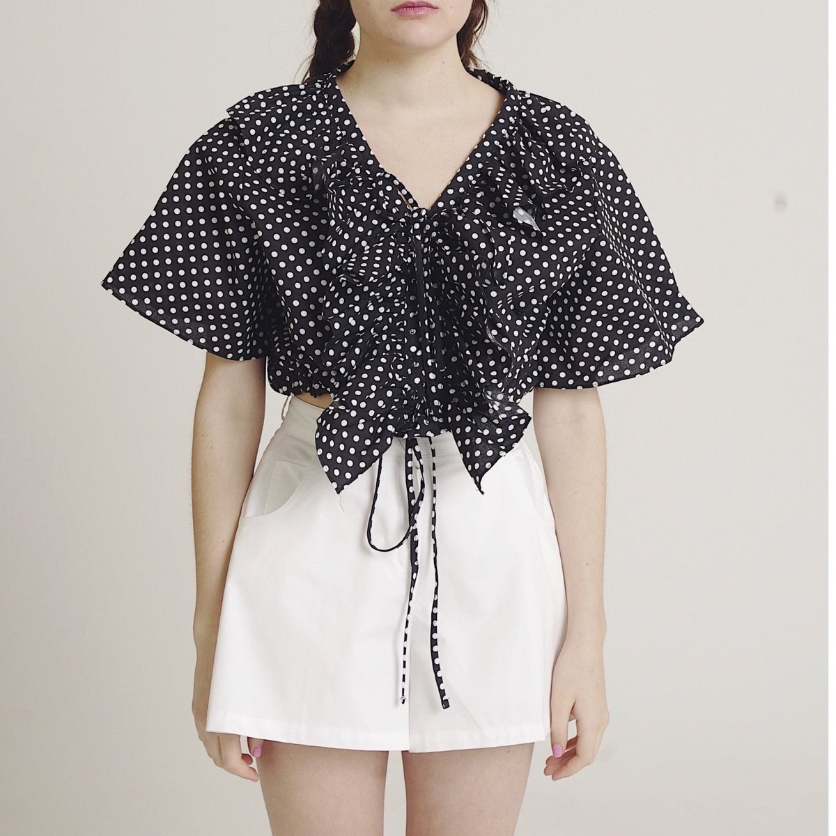 dot frill design blouse black | épine 作家もの水疱 ドット dot frill design blouse black | épine 作家もの水疱 ドット