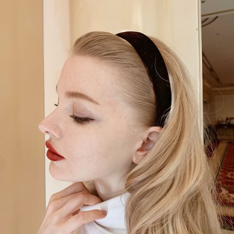 velours hair accessory