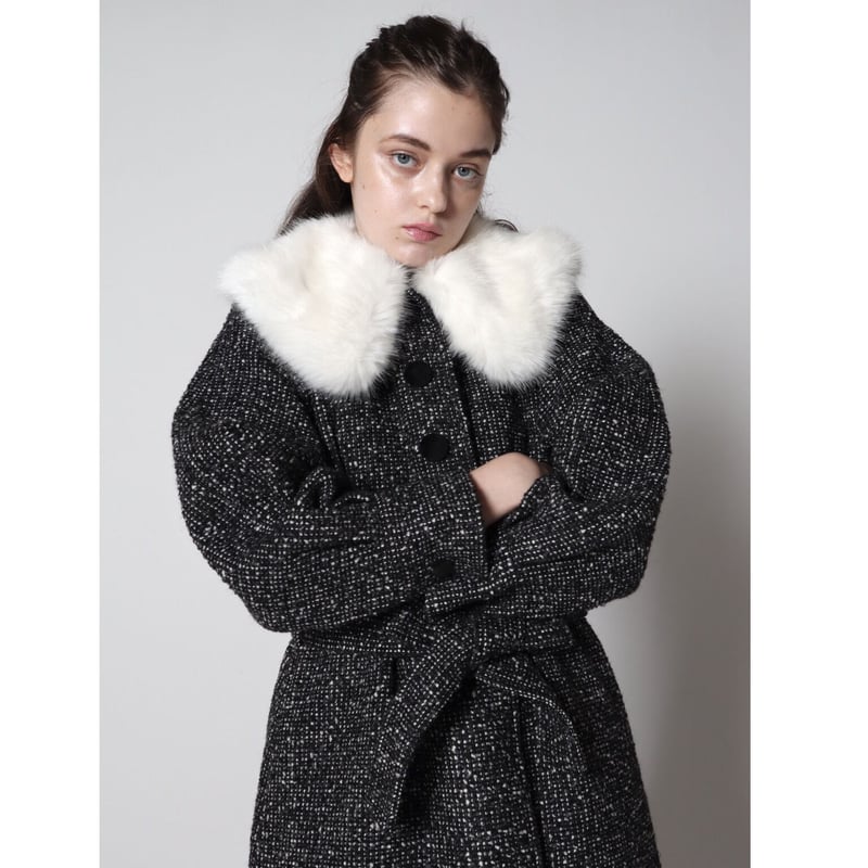 feminine fur collar long coat black