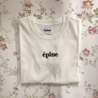 epine embroidery tee white
