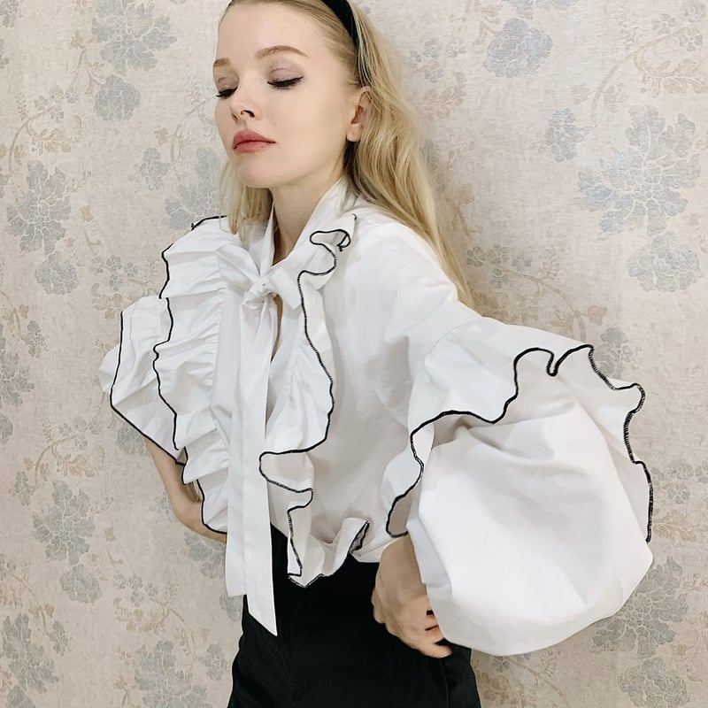 piping frill volume blouse | épine