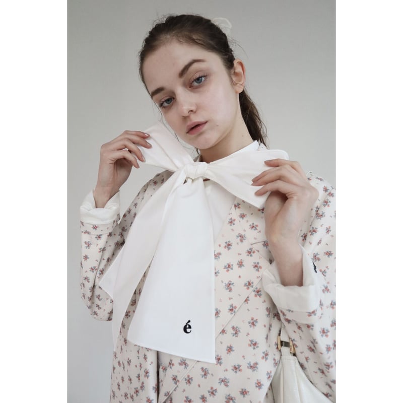 épine】 arm logo jacket flower