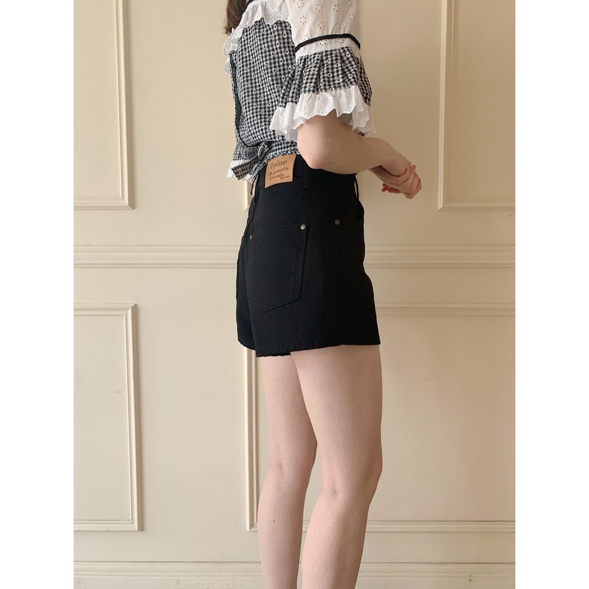 épine high-waist denim short pants black épine high-waist denim short pants black