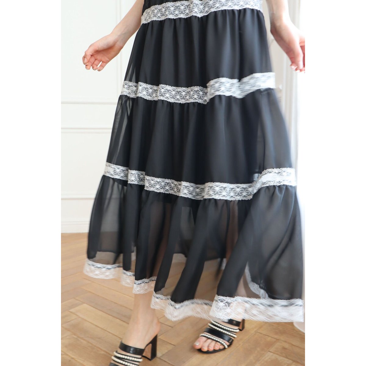 chiffon lace tiered long skirt black | épine chiffon lace tiered long skirt black | épine